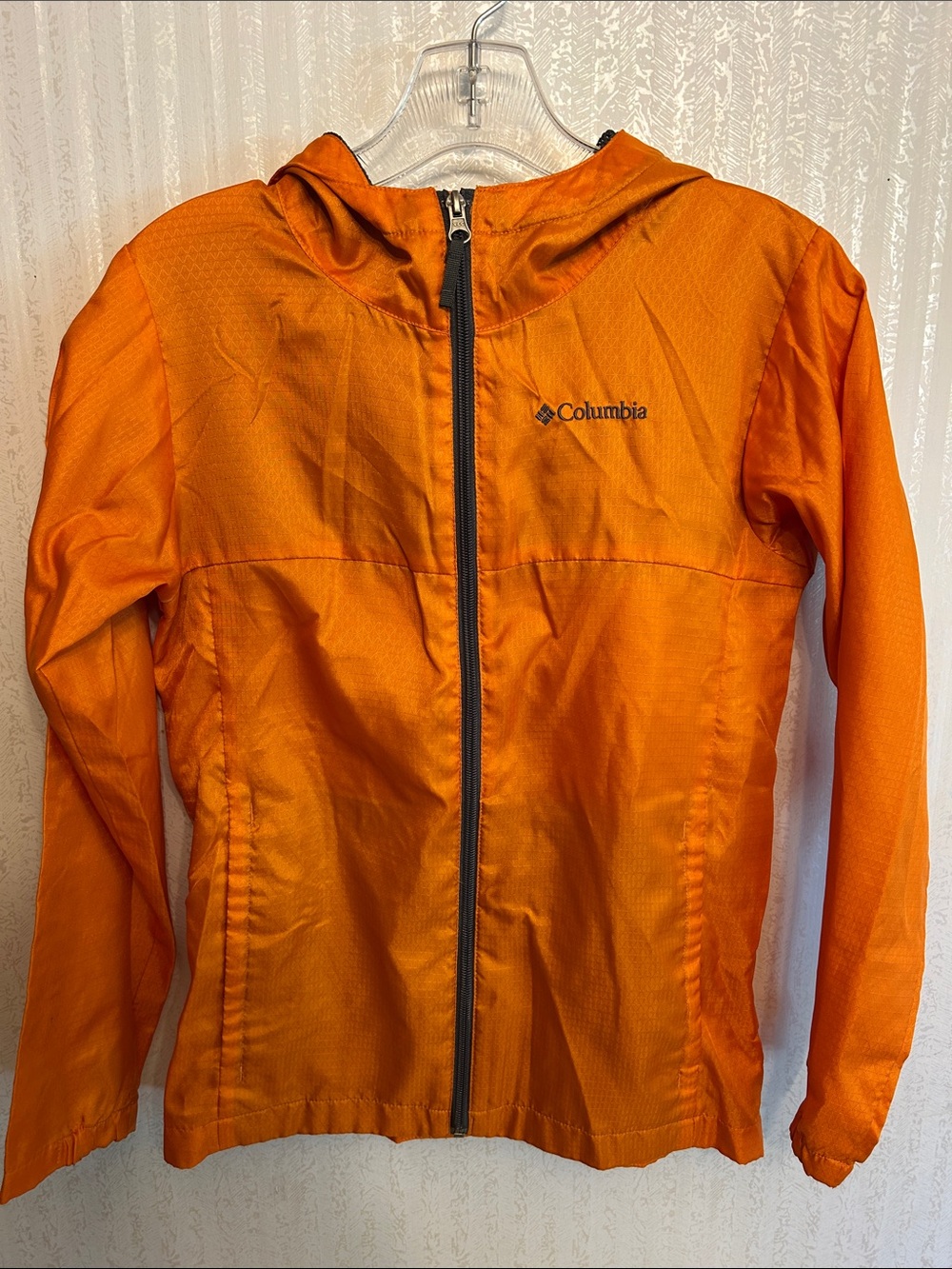 Columbia Kids Orange Zip-Up Hooded Rain Jacket     size M
